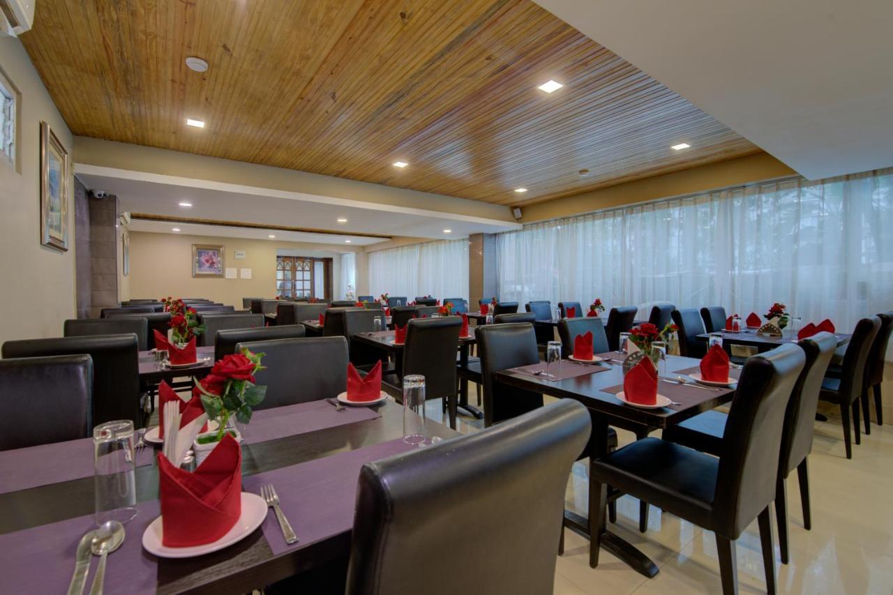 Central Courtyard Boutique Hotel Siliguri Zewnętrze zdjęcie