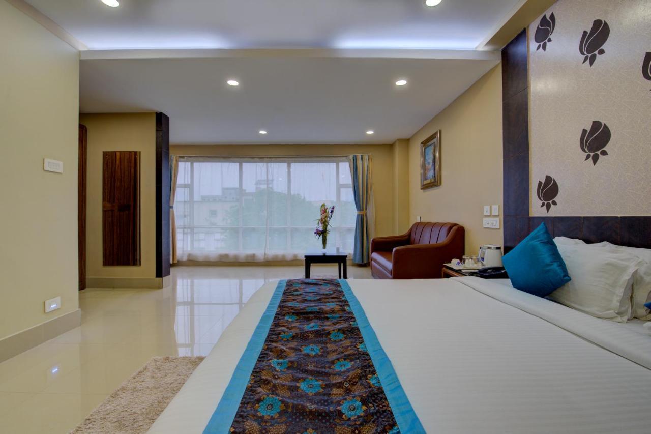 Central Courtyard Boutique Hotel Siliguri Zewnętrze zdjęcie