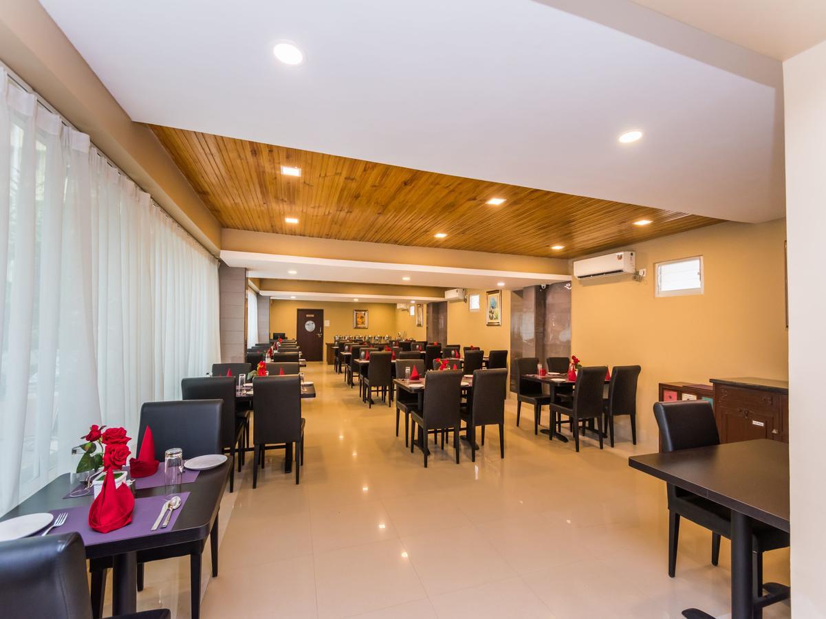 Central Courtyard Boutique Hotel Siliguri Zewnętrze zdjęcie