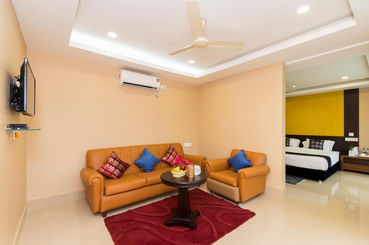 Central Courtyard Boutique Hotel Siliguri Zewnętrze zdjęcie