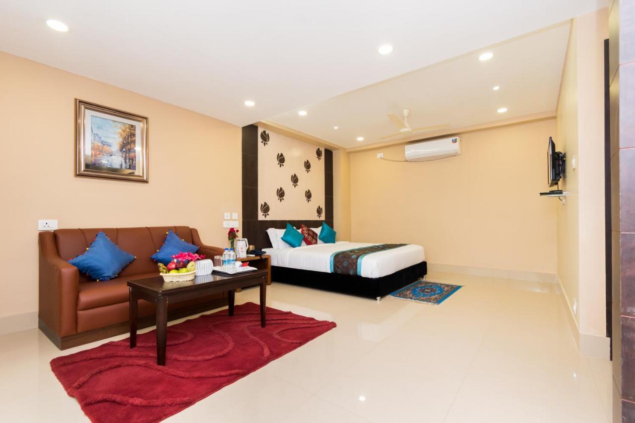 Central Courtyard Boutique Hotel Siliguri Zewnętrze zdjęcie