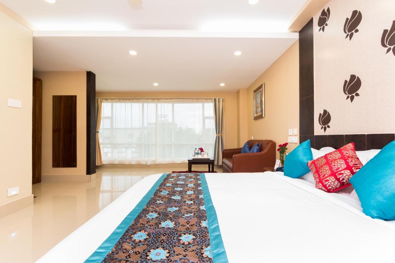 Central Courtyard Boutique Hotel Siliguri Zewnętrze zdjęcie